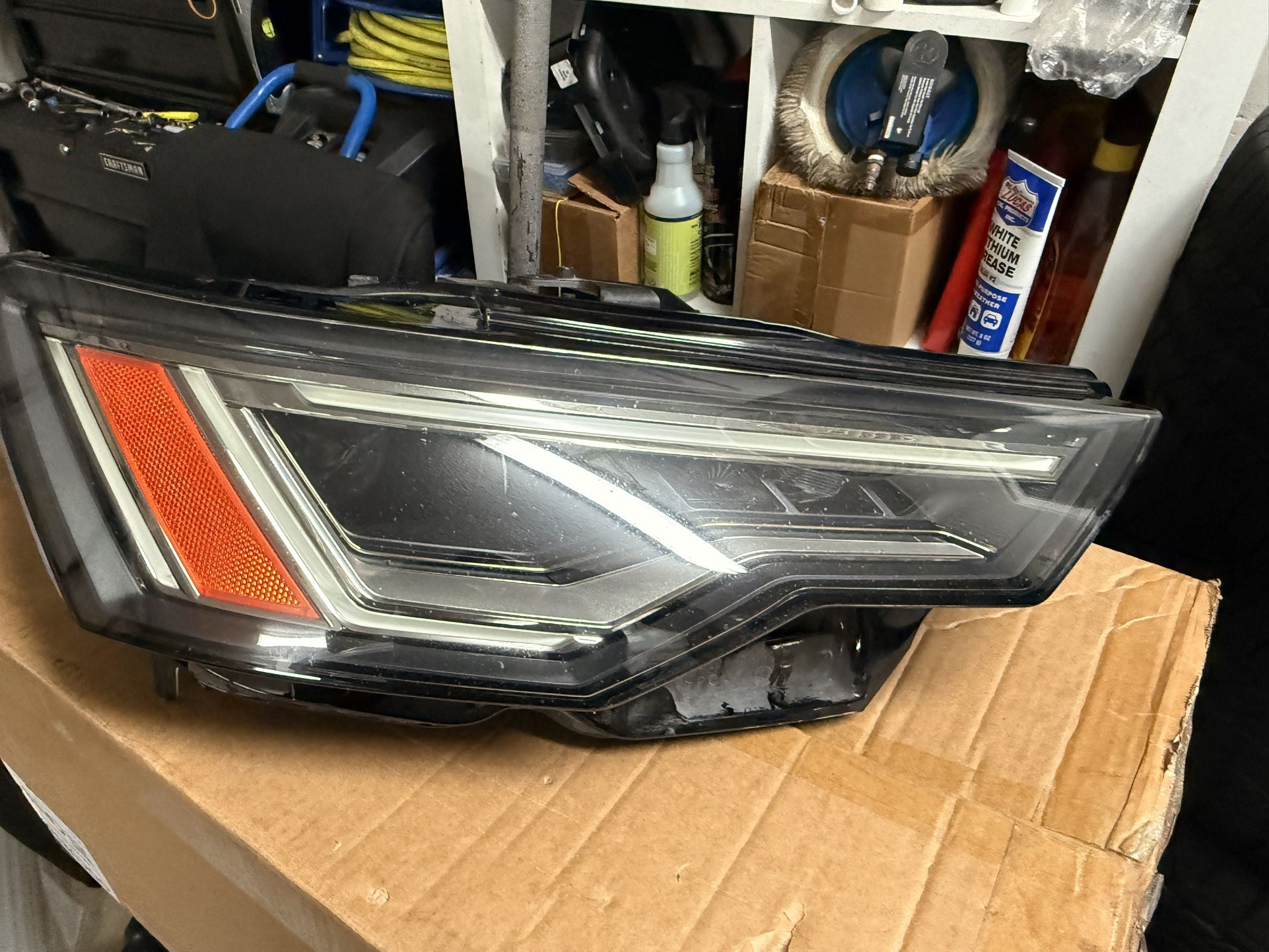 Headlight Assembly
