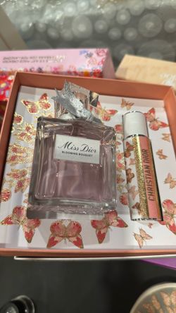 Miss Dior set $125