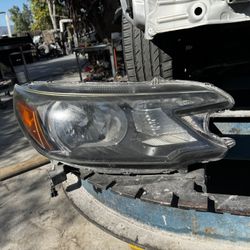Honda Crv 2017 Passenger Side Headlight
