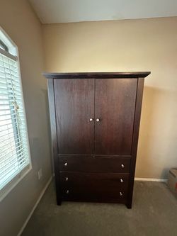 Hutch for storage