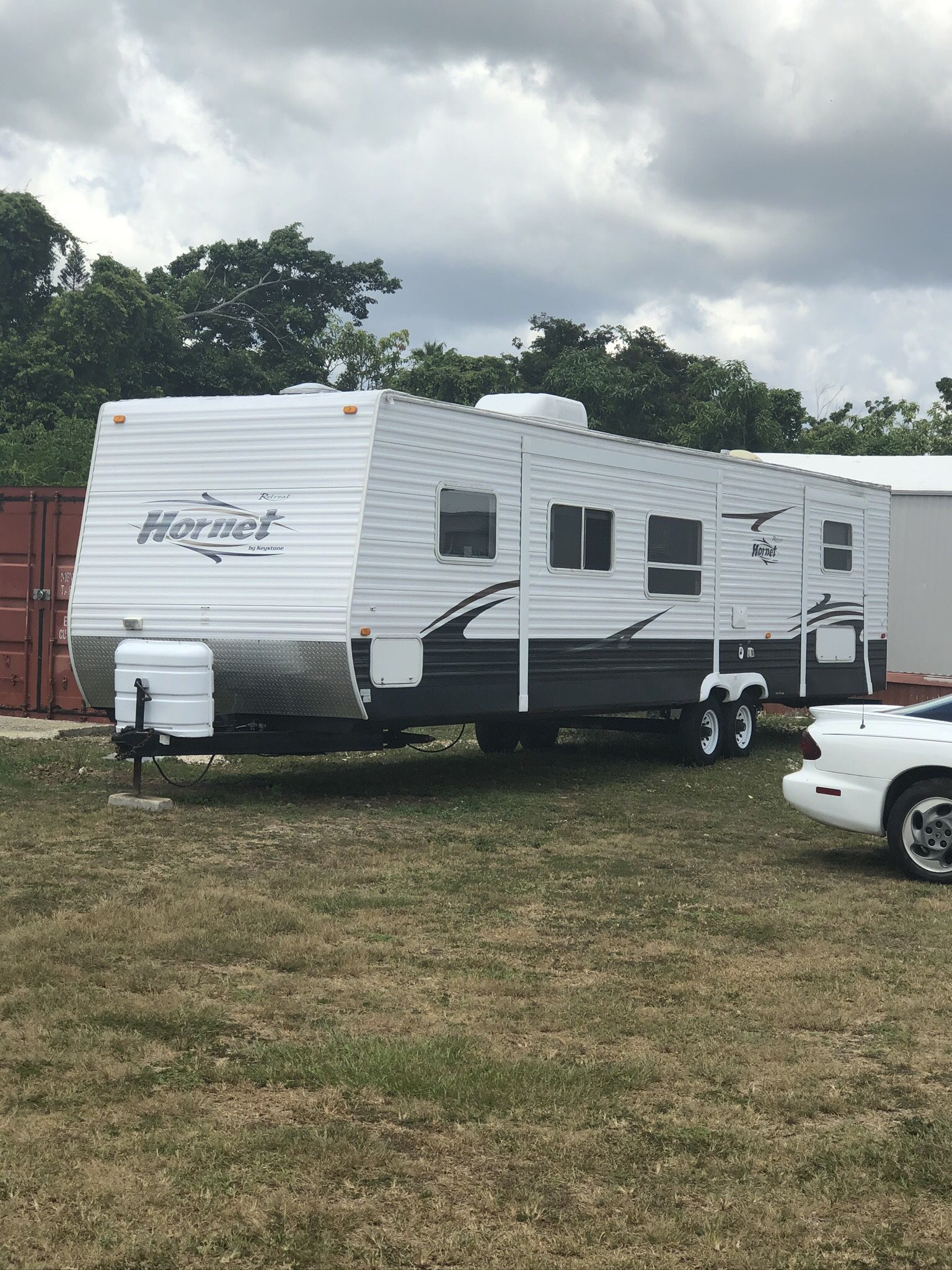 36 Feet Hornet RV for Sale in Miami, FL - OfferUp