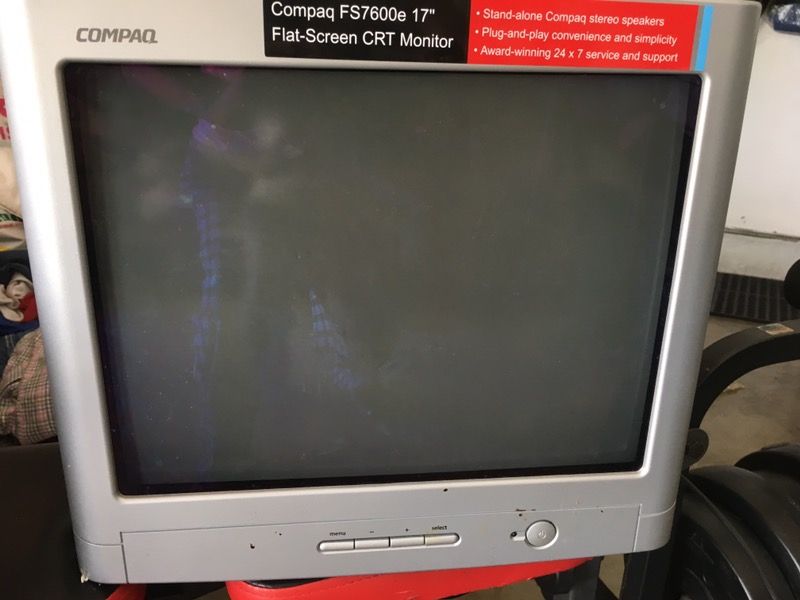 Compaq CRT flat screened monitor