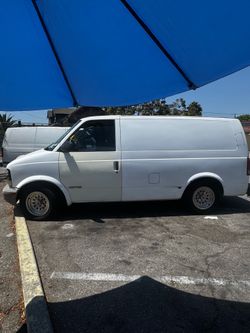 Chevy cargo 97 $2300