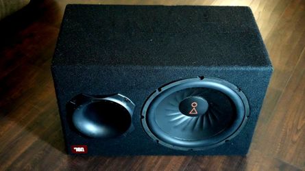 JBL  Bass Pro 12