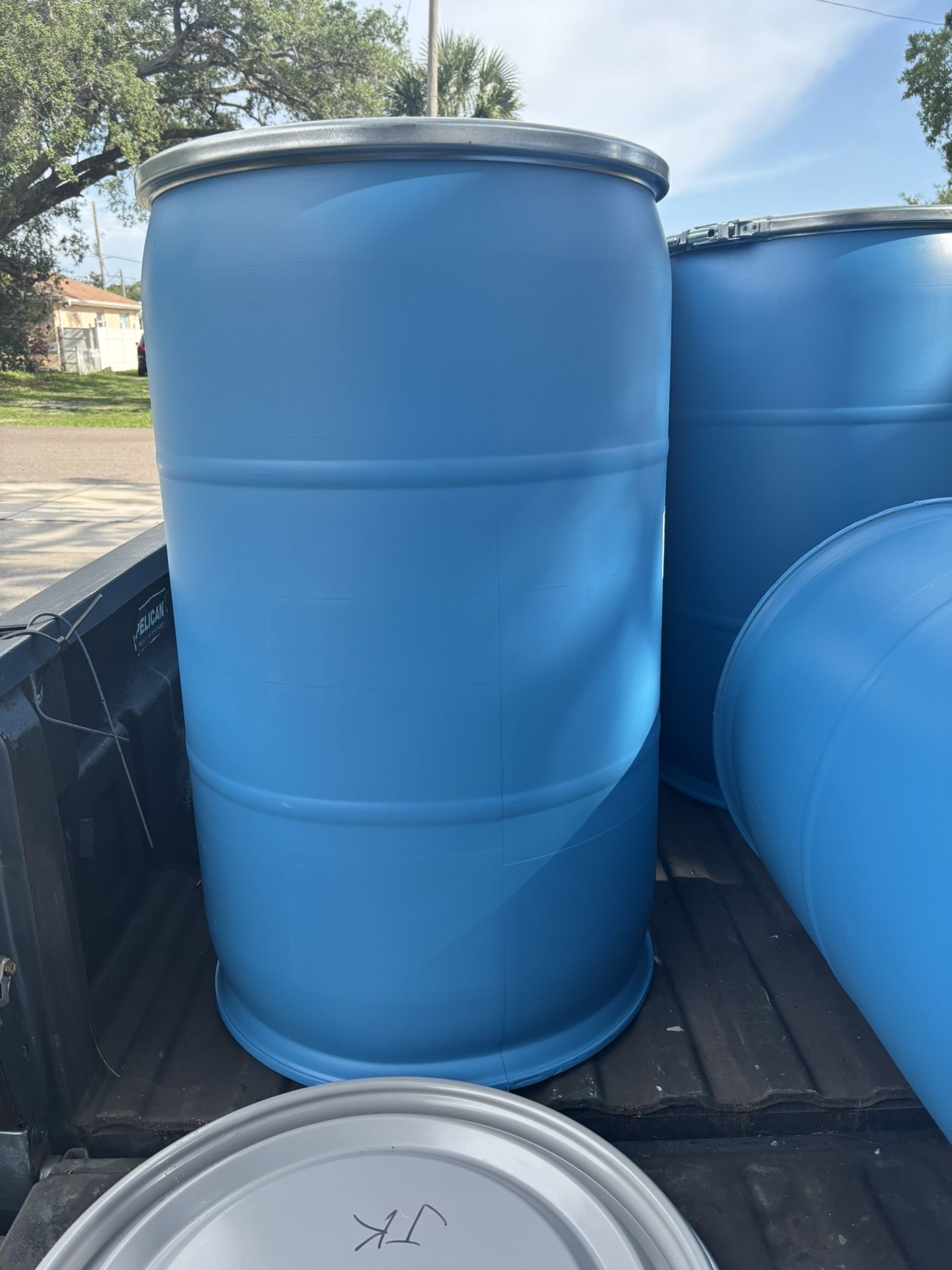 55 gallon Plastic heavy duty Drum barrel open lid. Had Sterile water inside