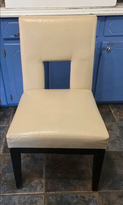 Home Decor - Cream Colored Leather Like Side / Desk / Guest Chair