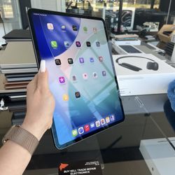 Apple 13” iPad Pro 256GB WiFi Cellular 90 day warranty! We offer financing!