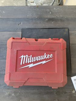 MILWUAKEE DRILL CASE