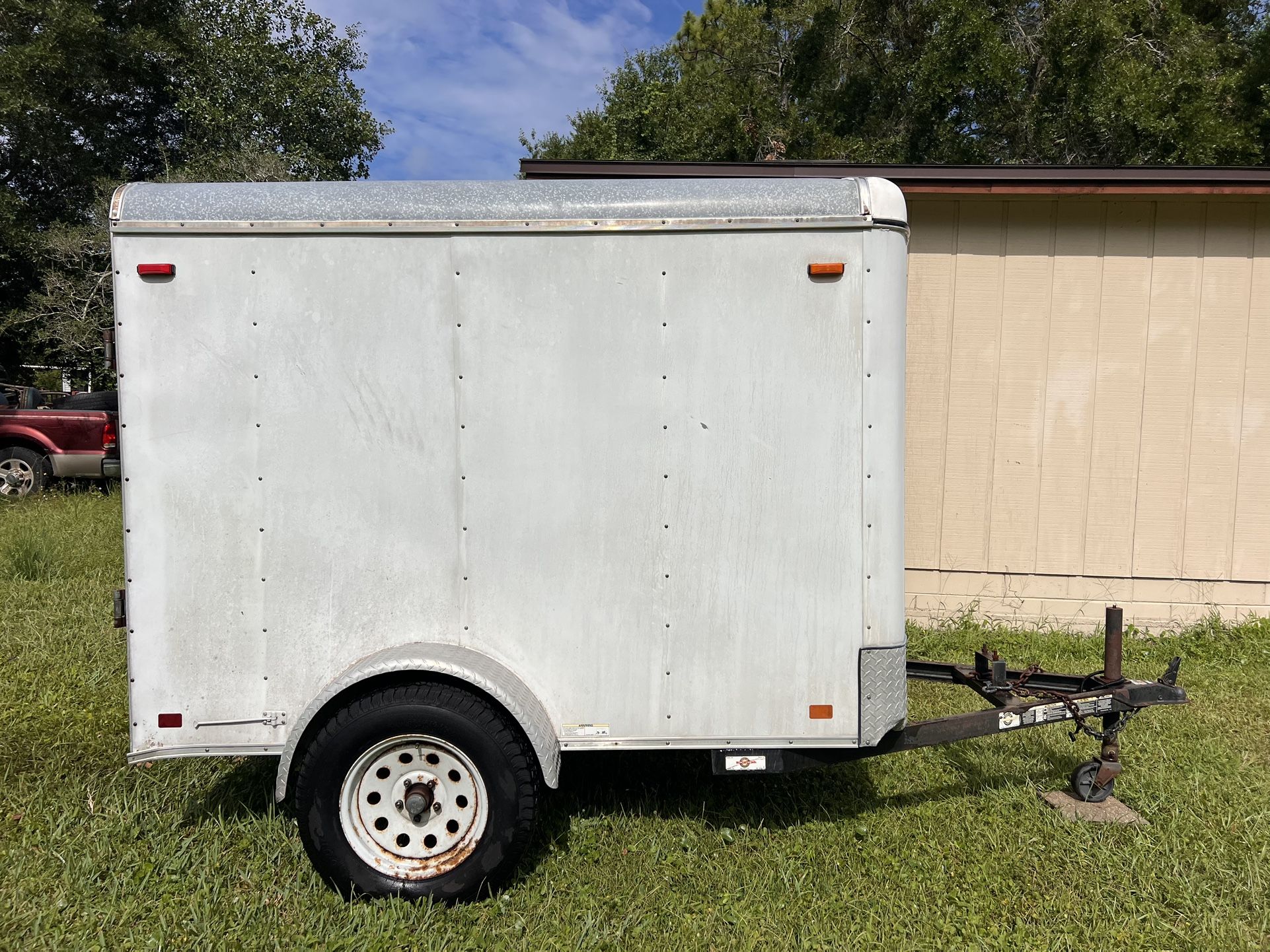 Enclosed Utility Trailer 5x8 Carry On