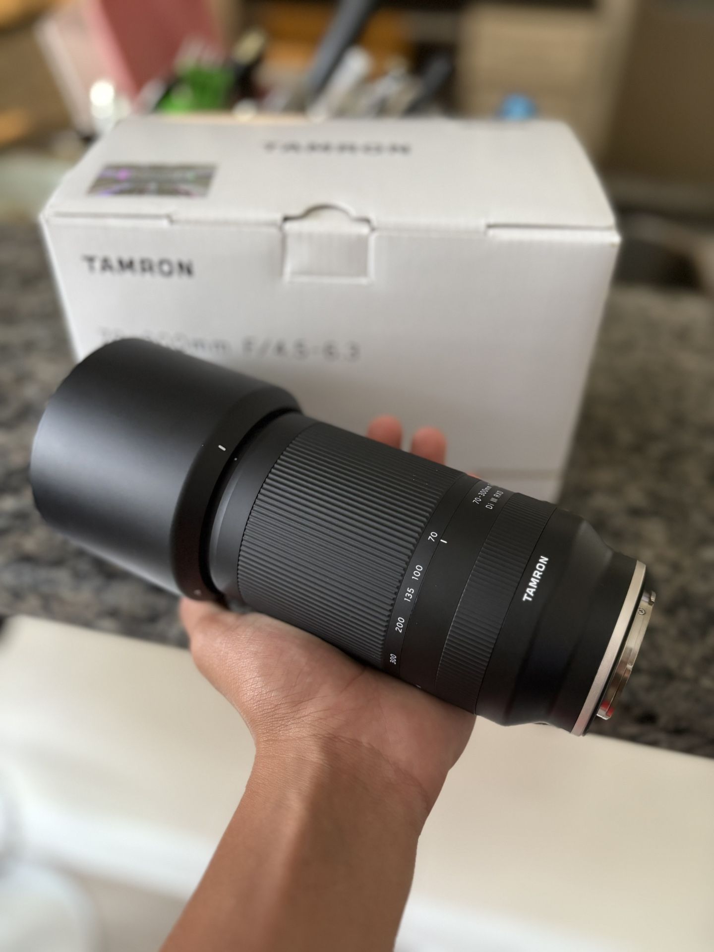 Tamron 70-300 F4