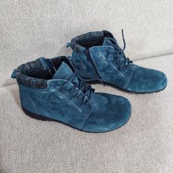 Blue Ankle Boots Size 9