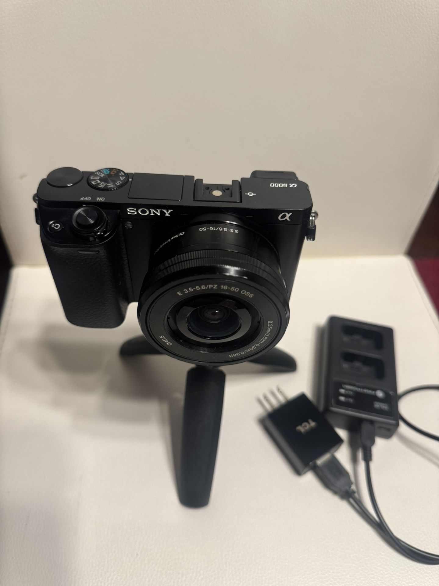 Sony Alpha a6000 Mirrorless Digital Camera