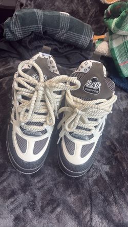 lv skate