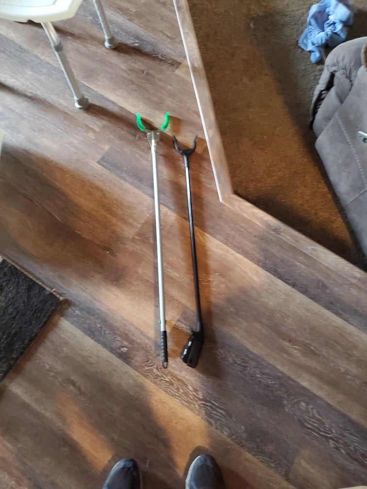 2 Grippers
