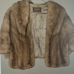 Fur Vintage Over Shoulder Throw Beautiful Women's N.L Kaplan Ladies Jacket Coat