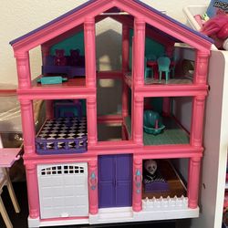 Kid’s connection Doll house