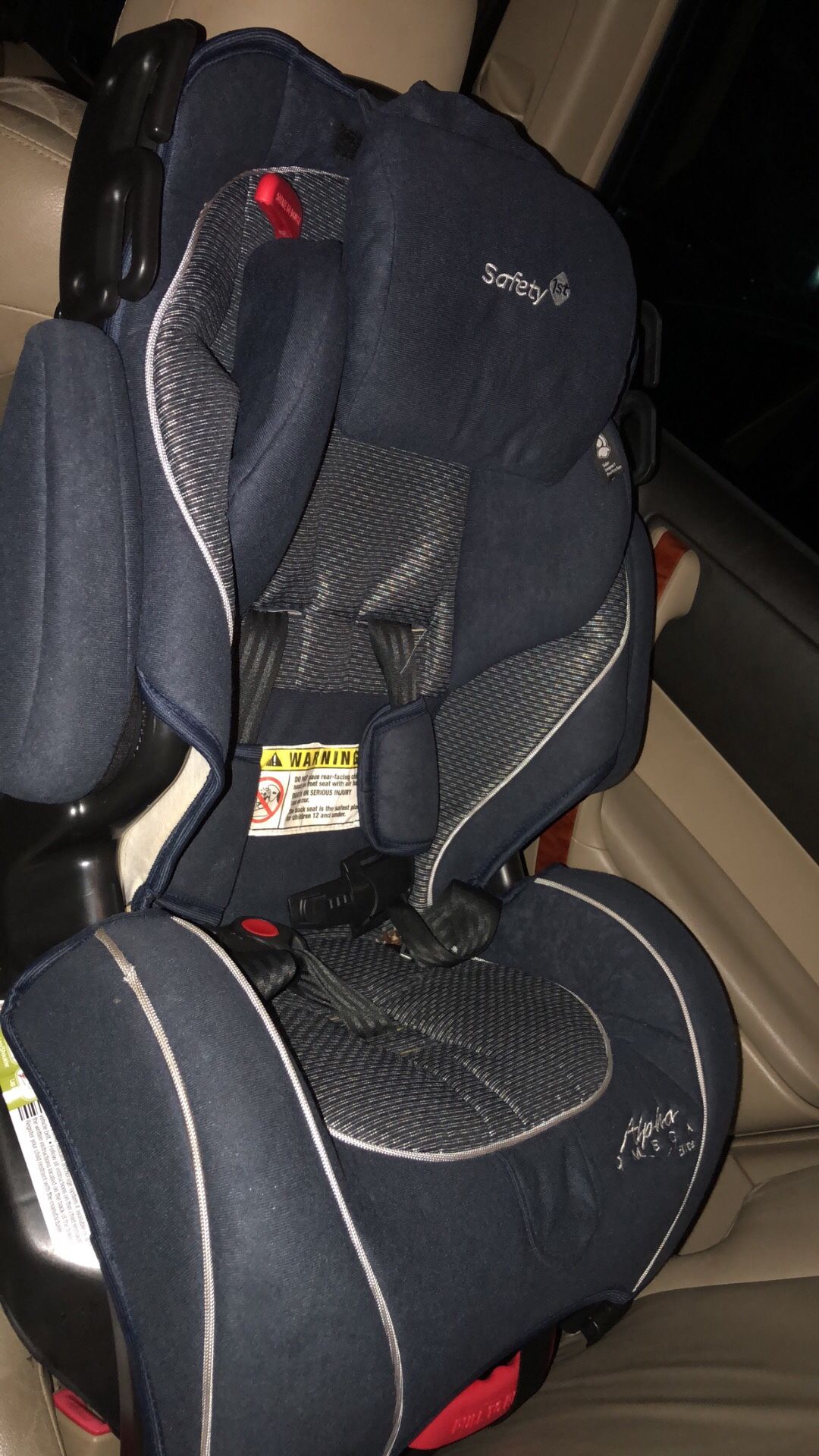 Safety 1st Alpha Omega Elite 40 Convertible Car Seat