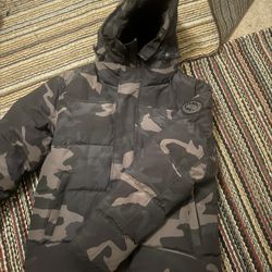 Canada Goose Size L