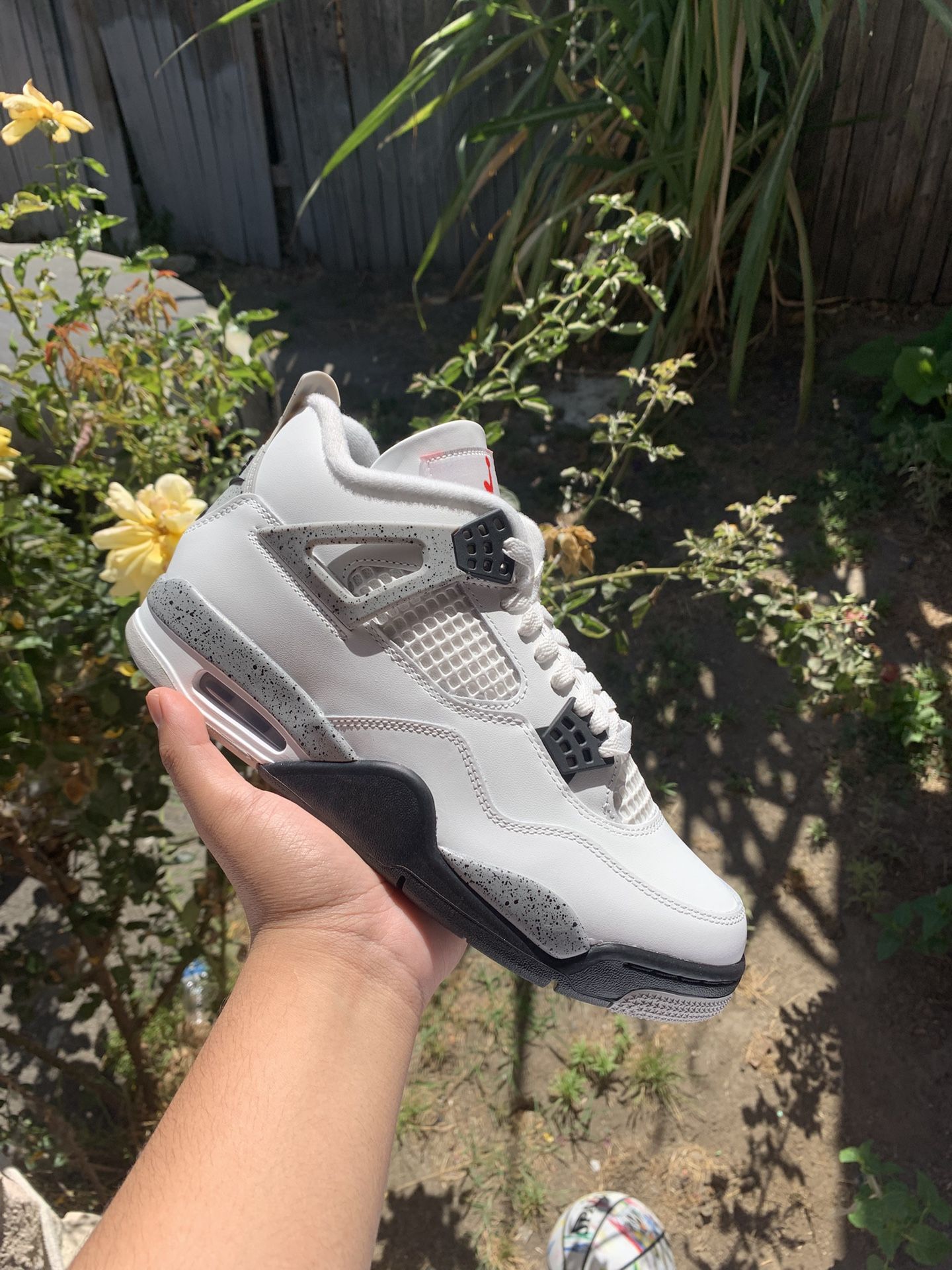 Jordan 4 White Cement Size 8.5 Brand New OG All