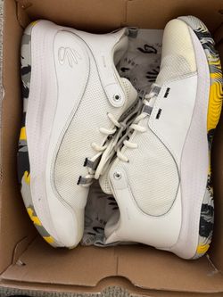 Under Armour Curry Basketball Sneakers