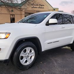 2017 Jeeo Grand Cherokee Laredo