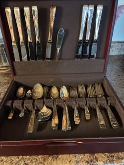 Silver-Plated Flatware Set in Wood Storage Case