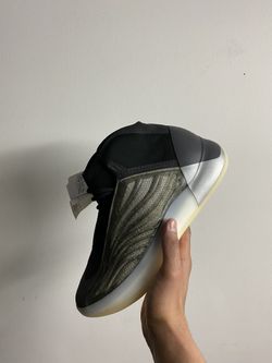 Yeezy QNTM