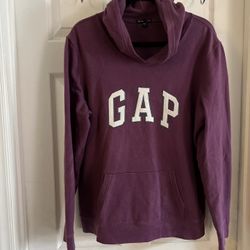 Gap hoodie women’s large purple large front logo soft comfortable 
