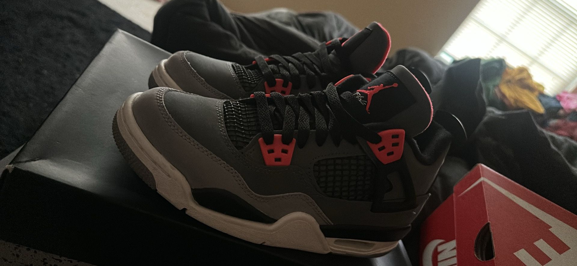 Air Jordan 4Retro GS