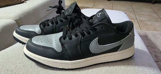 Nike Shoes!!