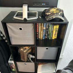 Bookcase With Baskets