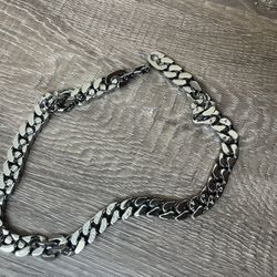 Silver Necklace 