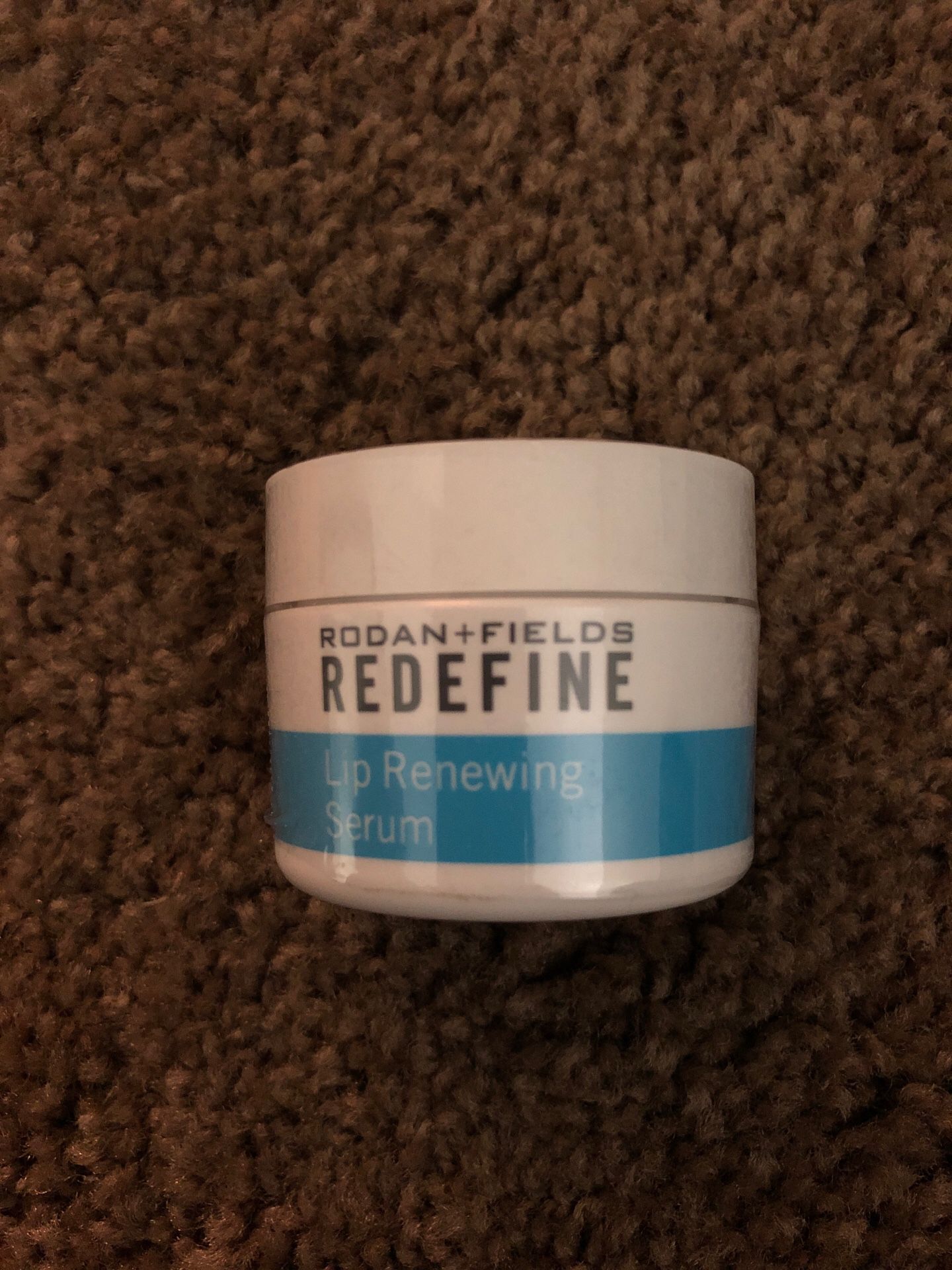 Rodan + Fields REDEFINE lip Renewing serum worth 58$ each but will be 20$ each‼️💯