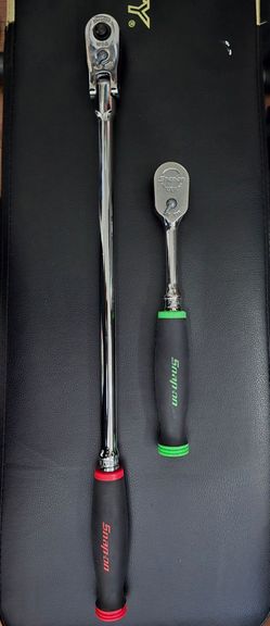 Snap on 3/8 ratchet set
