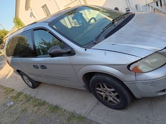 2005 Dodge Caravan