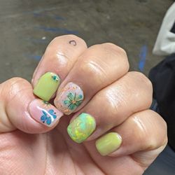 FLASH SALE: $15 Custom Press-Ons! ✨