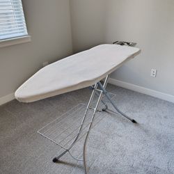 Brabantia Ironing Board 