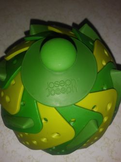 Joseph joseph steamer