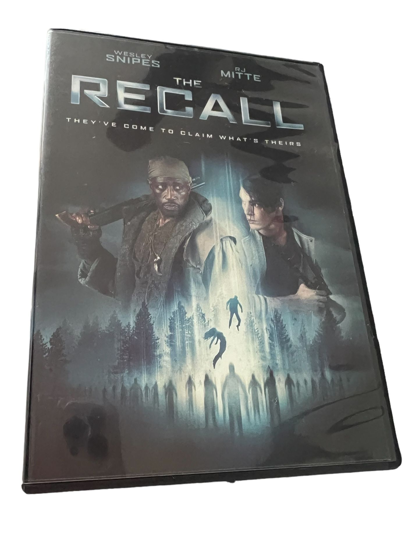 The Recall (DVD, 2017) Wesley Snipes  The Recall (DVD, 2017) Wesley Snipes is an action-packed sci-fi contemporary movie that will keep you on the edg