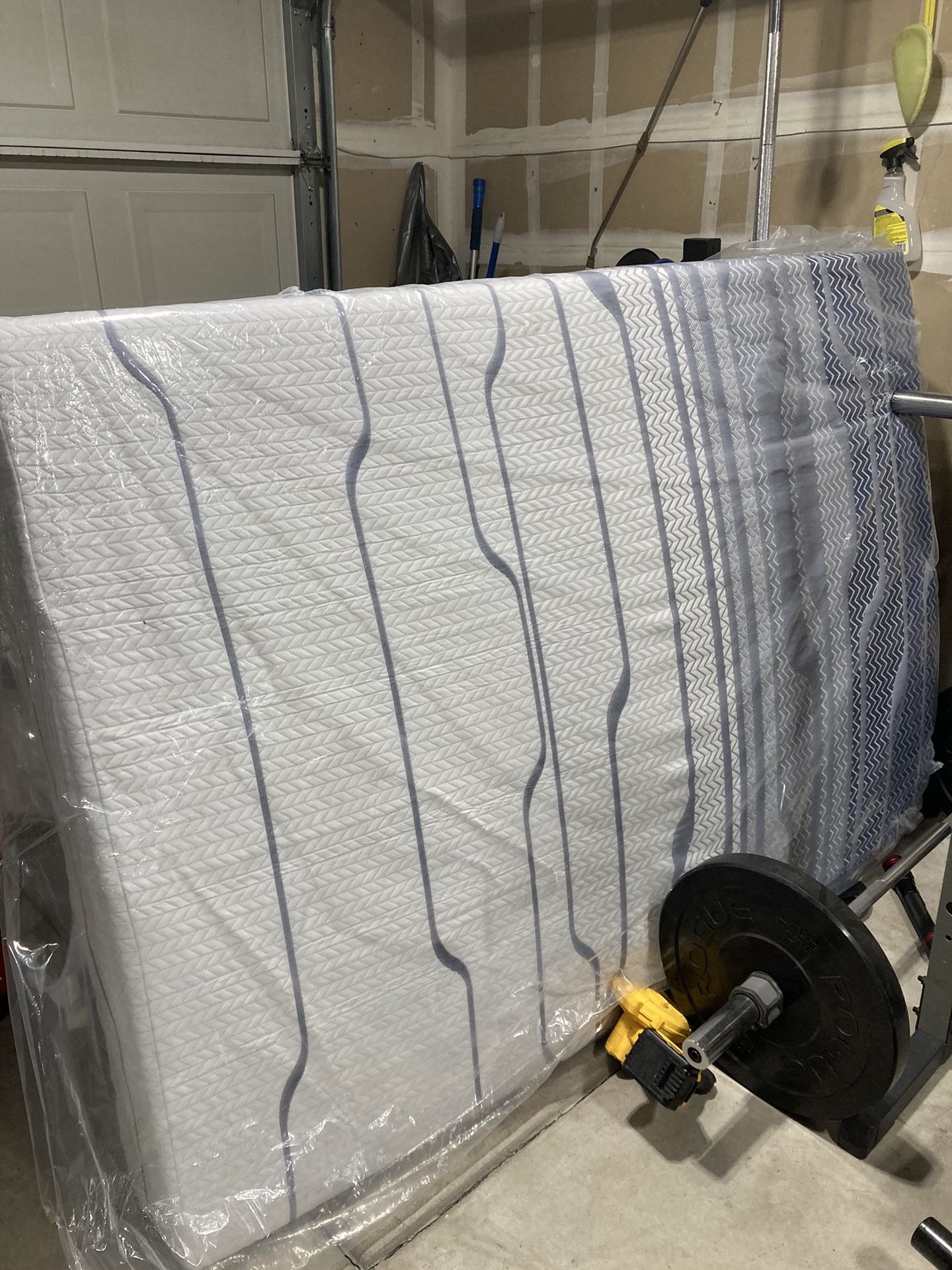 REVIVE 10" GEL LUX HYBRID FULL MATTRESS