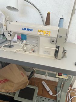 Juki DDL-5550N Sewing Machine