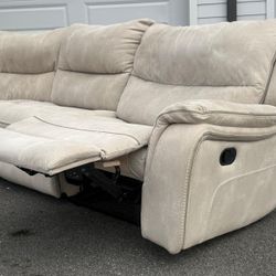 Couch/Sofa Sectional - Recliners - Beige - Delivery Available 🚛