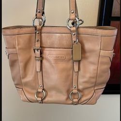 Used Leather Coach Tote Bag Purse 