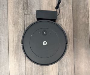 iRobot Roomba Robot Vacuum with Charging Dock