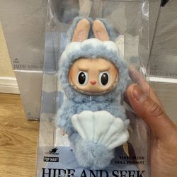 Labubu Merbubu- Singapore Excusive 