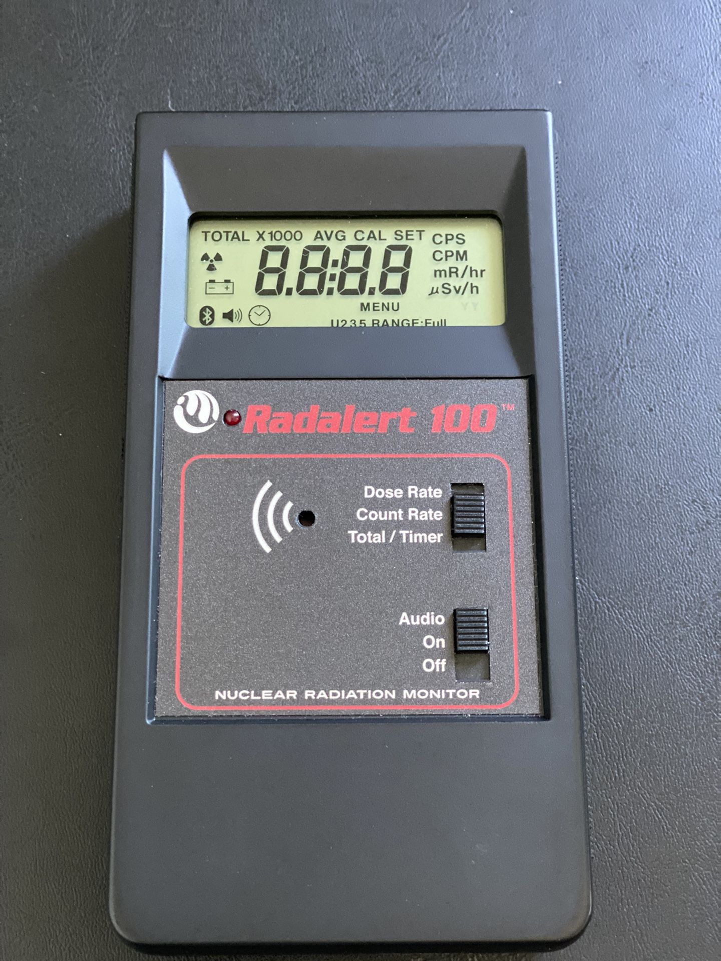 RadAlert 100 Nuclear Radiation Monitor Detector Device Geiger Counter / Meter 