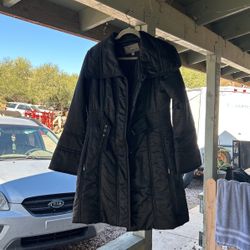 Woman’s Coat Size L