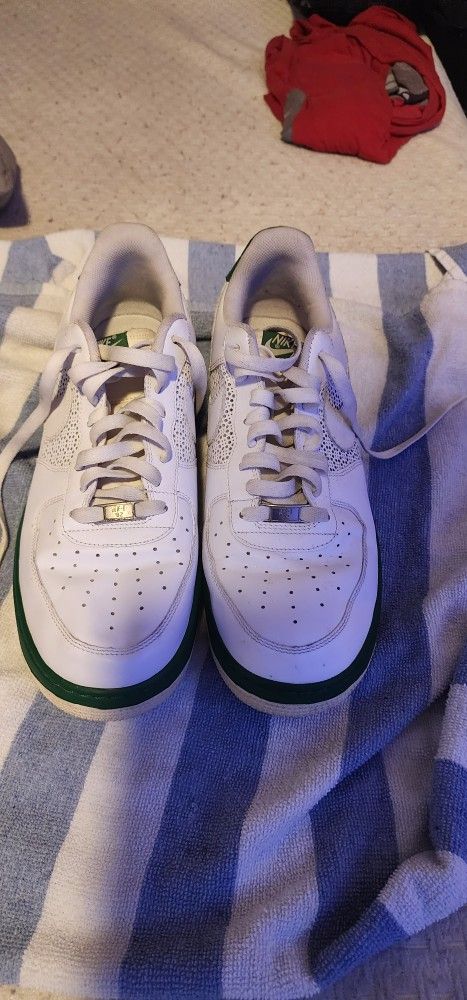 Nike Air Force 1 '07 Mens Sneakers Size 12 White Pine Green 315122-994 Vintage