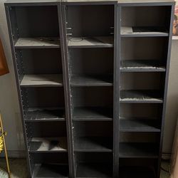 Bookshelf / CD Rack / DVD rack