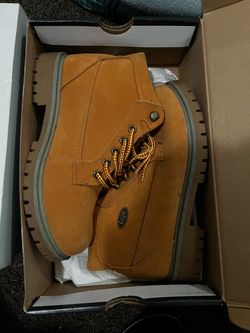 Lugz boots
